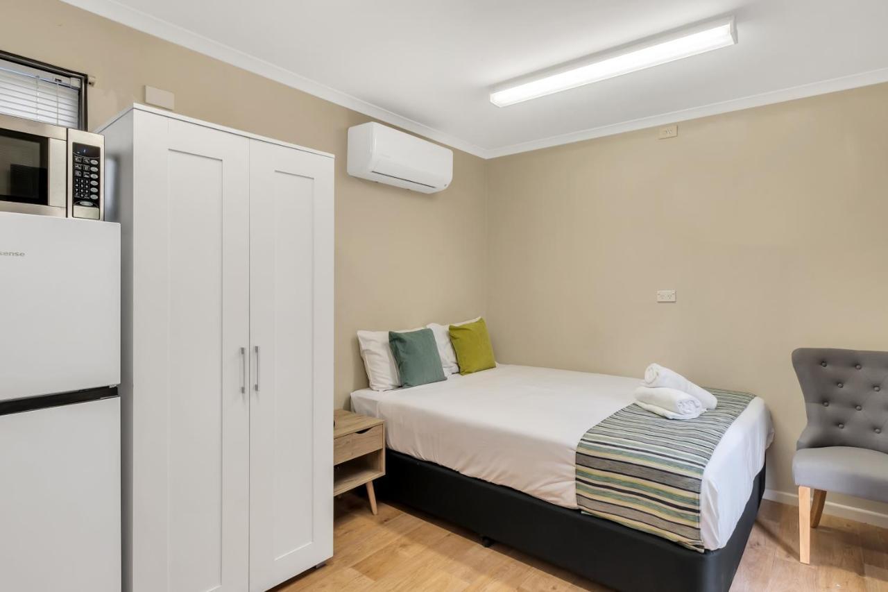 Mannering Park Ingenia Holidays Lake Macquarie מראה חיצוני תמונה