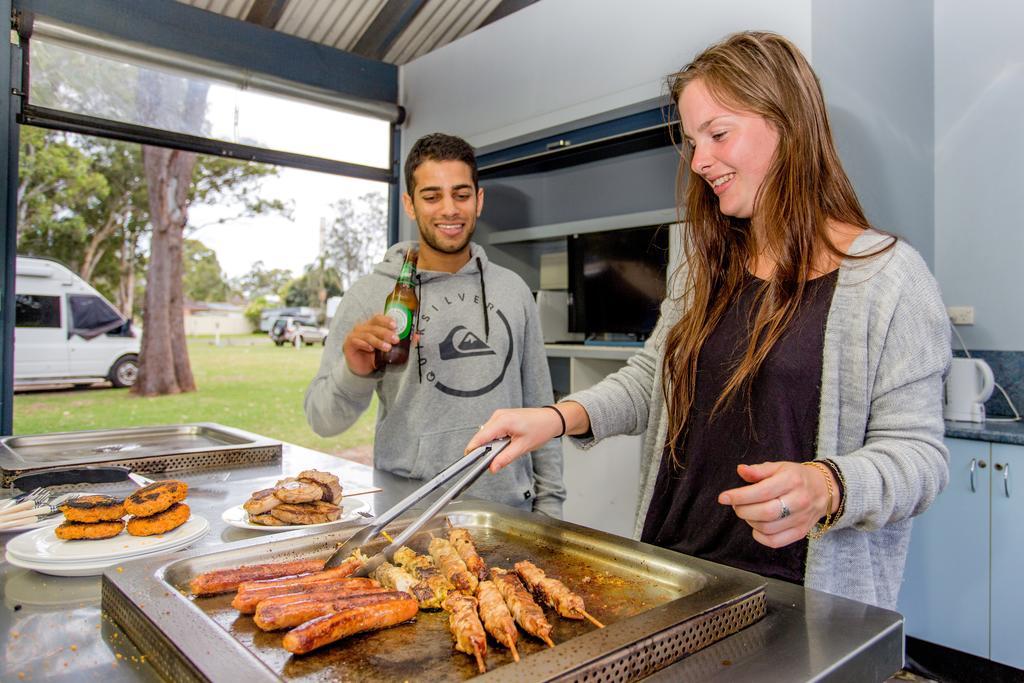 Mannering Park Ingenia Holidays Lake Macquarie מראה חיצוני תמונה