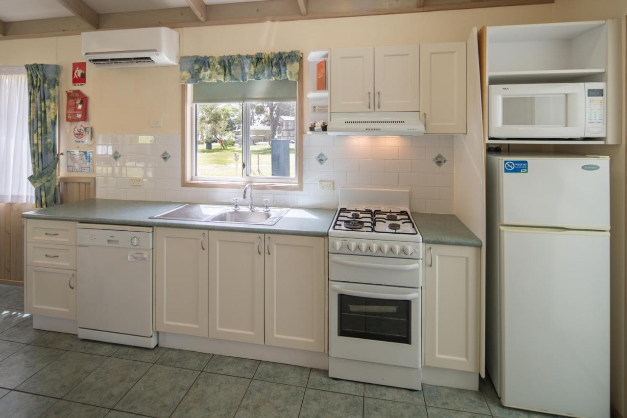 Mannering Park Ingenia Holidays Lake Macquarie מראה חיצוני תמונה